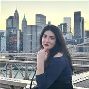 Offro lezioni a studenti di scuola elementare, media e superiore. Il mio piano di insegnamento è adattabile a tutte le esigenze.